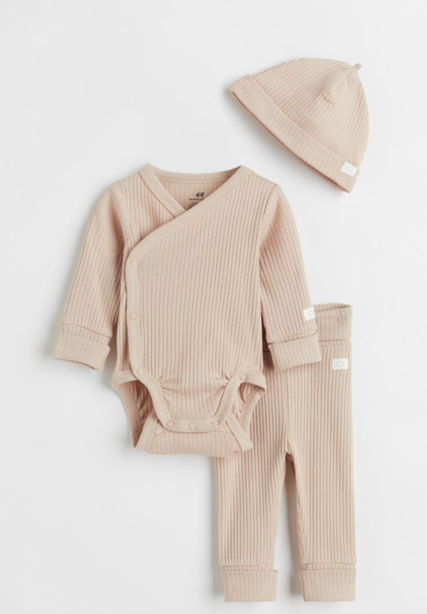 H&M Adjustable Fit Set